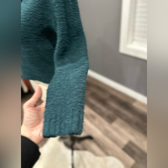 Kendall Kylie Sherpa 1/4 Zip Sweater Womens Size XS Long Sleeve Cropped - Picture 3 of 6